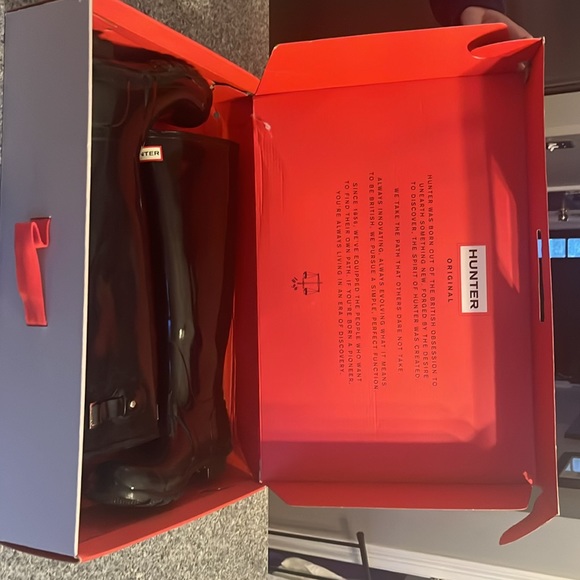 Women Hunter boots tall size 8 shiny black gloss - Picture 6 of 7